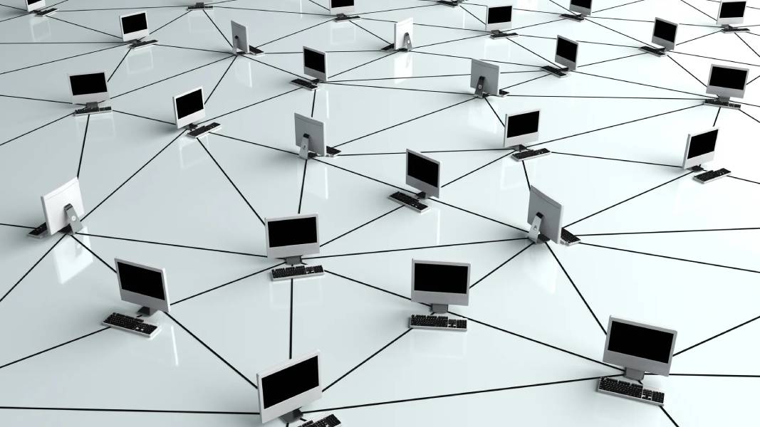 Scopri come costruire una rete di clienti fissi senza fare pubblicità: strategie pratiche, tecniche di fidelizzazione, networking e valore di lungo periodo per la tua attività.